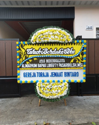 Papan Bunga Duka di Kepandean